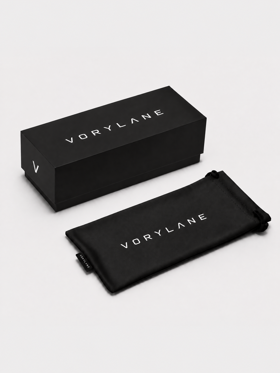 [Black] 07 - Estuche y funda